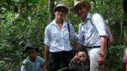 Amazonas com crianças