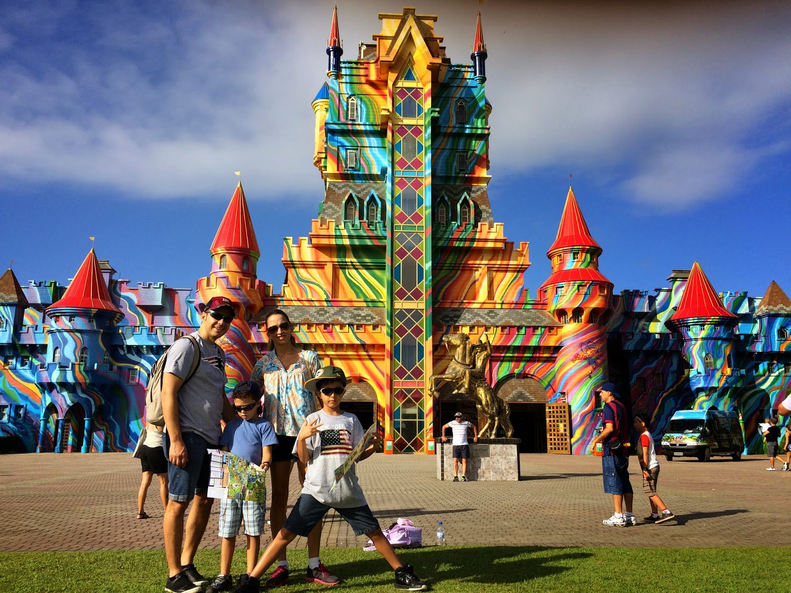 Free Fall e Big Tower, os elevadores do Beto Carrero World 